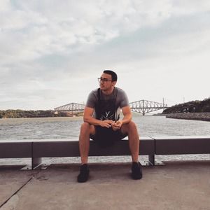 Meet your Posher, Edwin